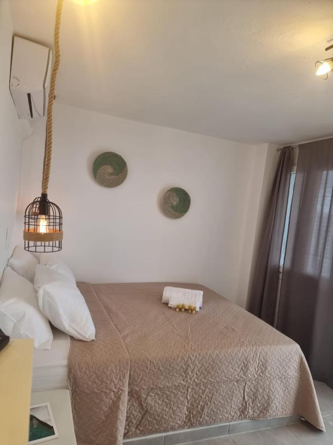 Joannes Vacation Rooms Adamantas  Exterior photo