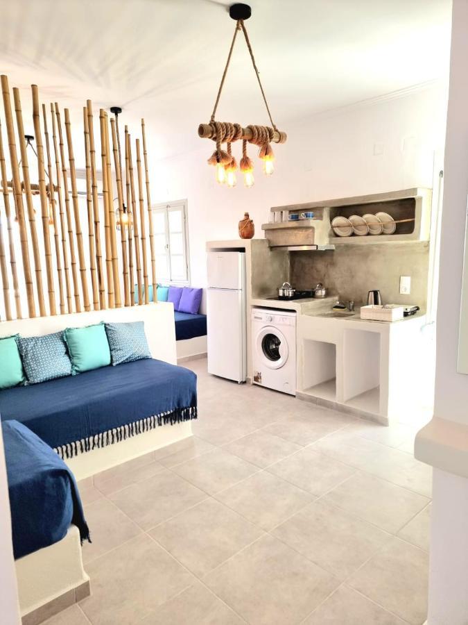 Joannes Vacation Rooms Adamantas  Exterior photo