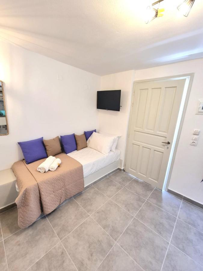 Joannes Vacation Rooms Adamantas  Exterior photo