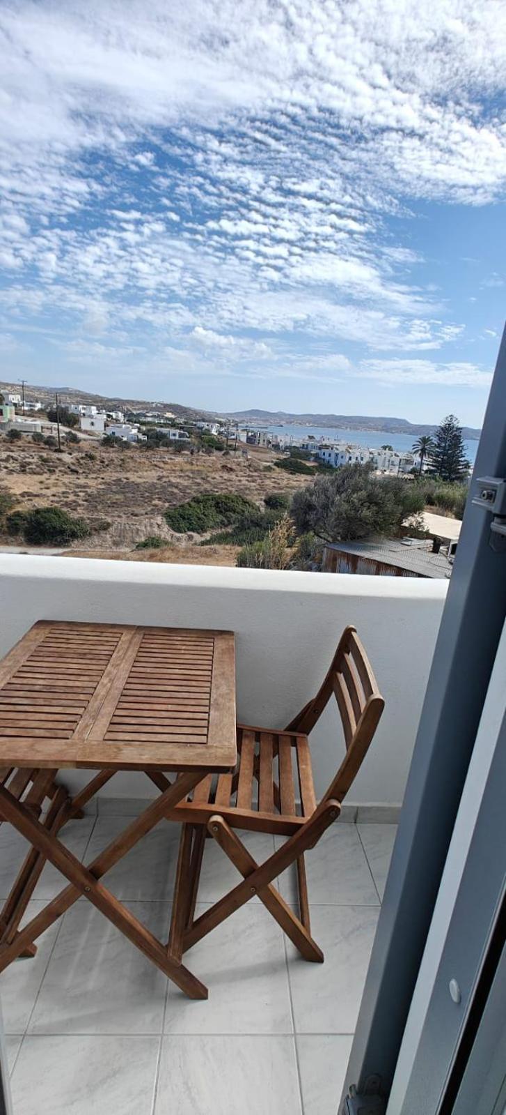 Joannes Vacation Rooms Adamantas  Exterior photo
